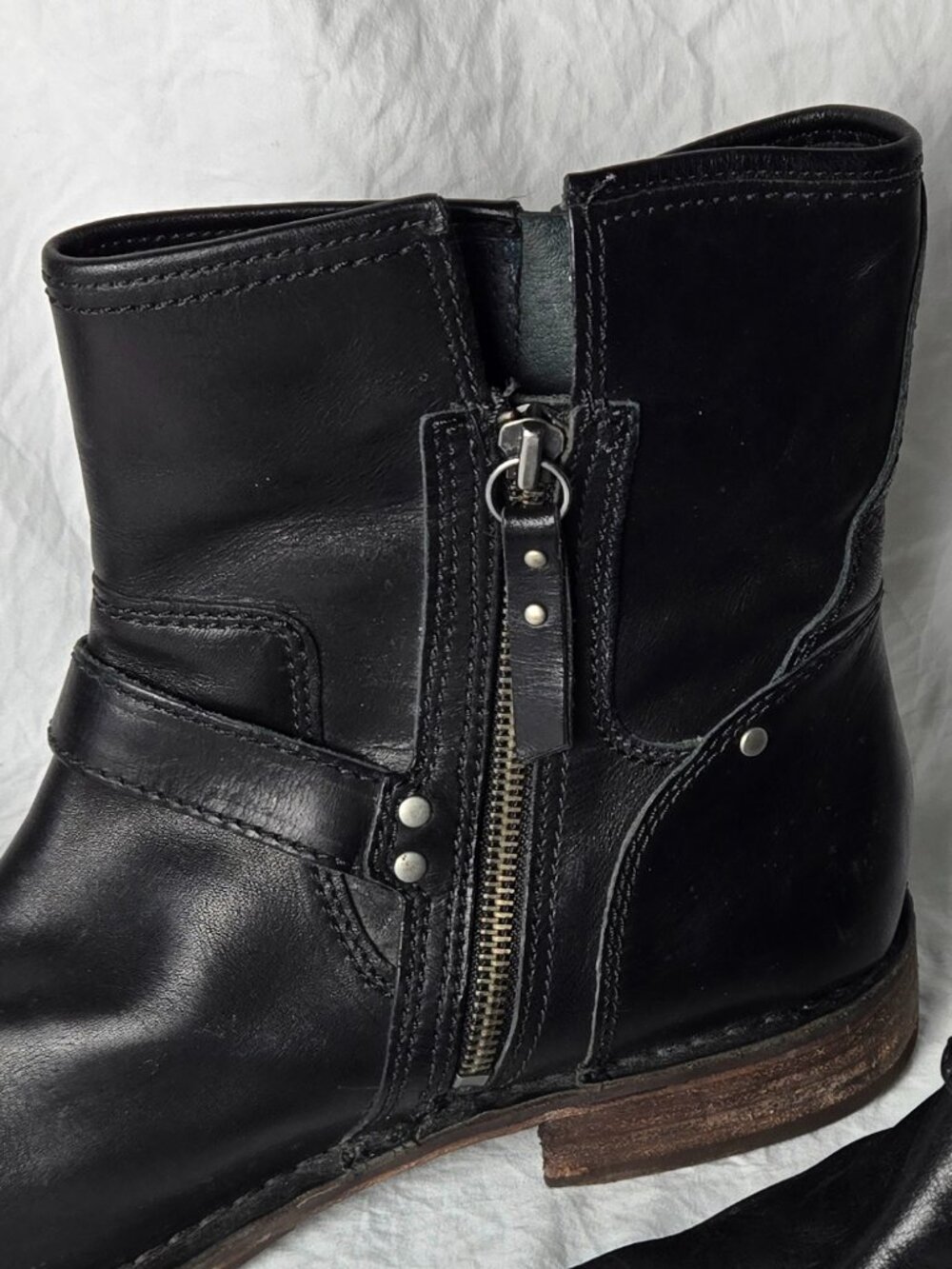 UGG Black Leather Moto Harness Buckle Ankle Boots Women’s 11 - Picture 4 of 12